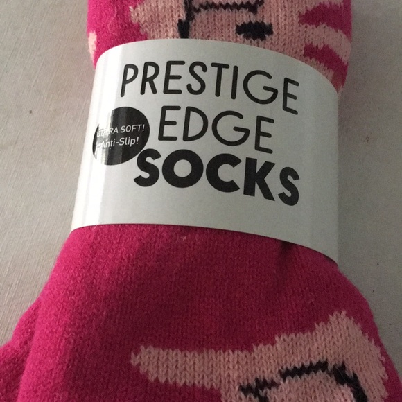 ‼️SOLD ‼️🔥🆕 Super comfy slipper socks - NWT - Picture 2 of 5